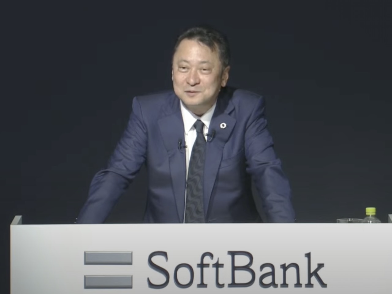 ソフトバンクで代表取締役社長執行役員兼CEOを務める宮川潤一氏